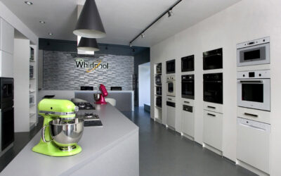 NEJVĚTŠÍ SHOWROOM ZN. WHIRLPOOL / PRAHA 10