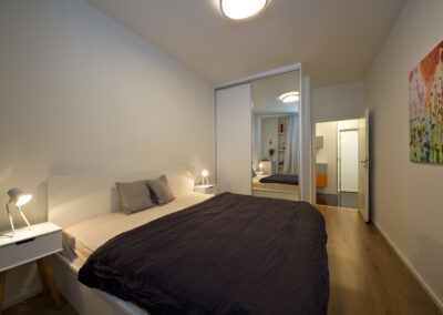 ložnice, obrazy, barvy, závěsy