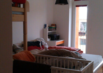 Byt v novostavbě, původní stav, starý dětský pokoj